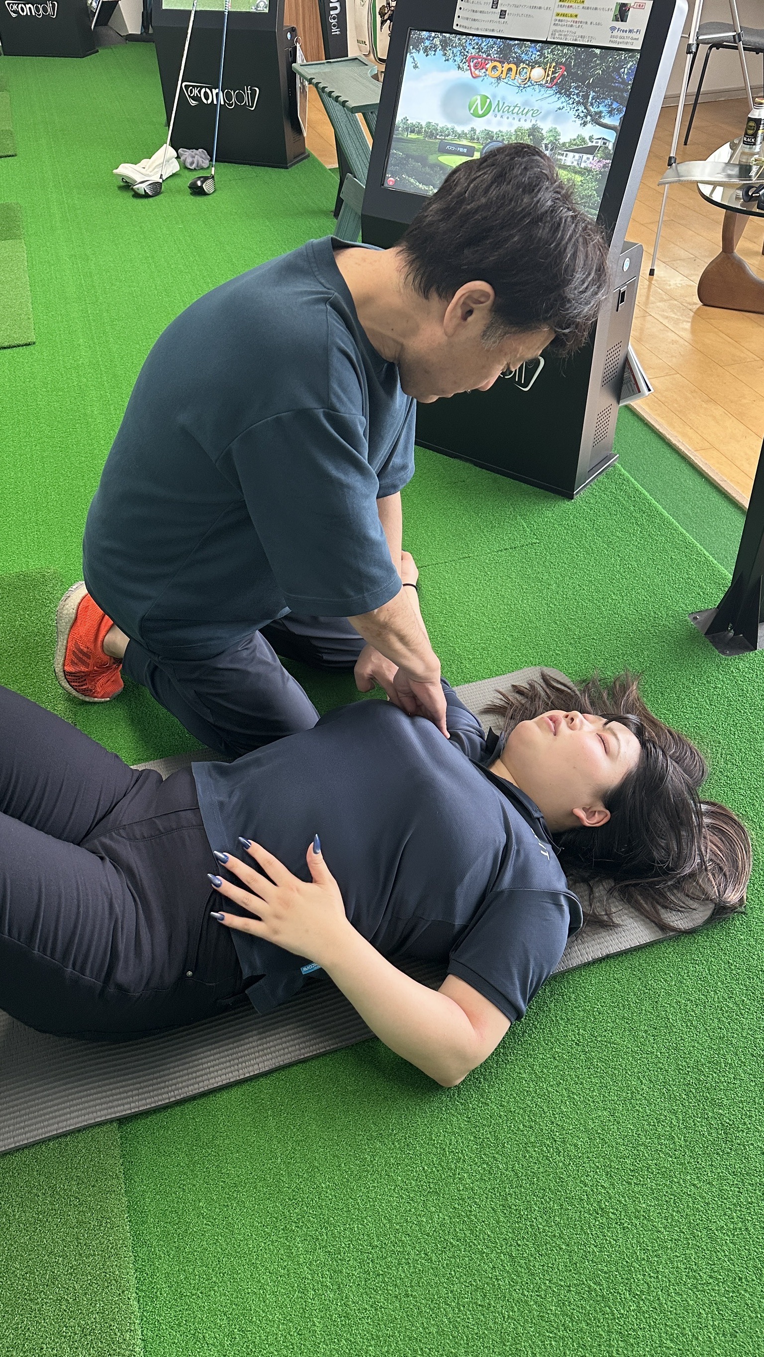 施術の様子2